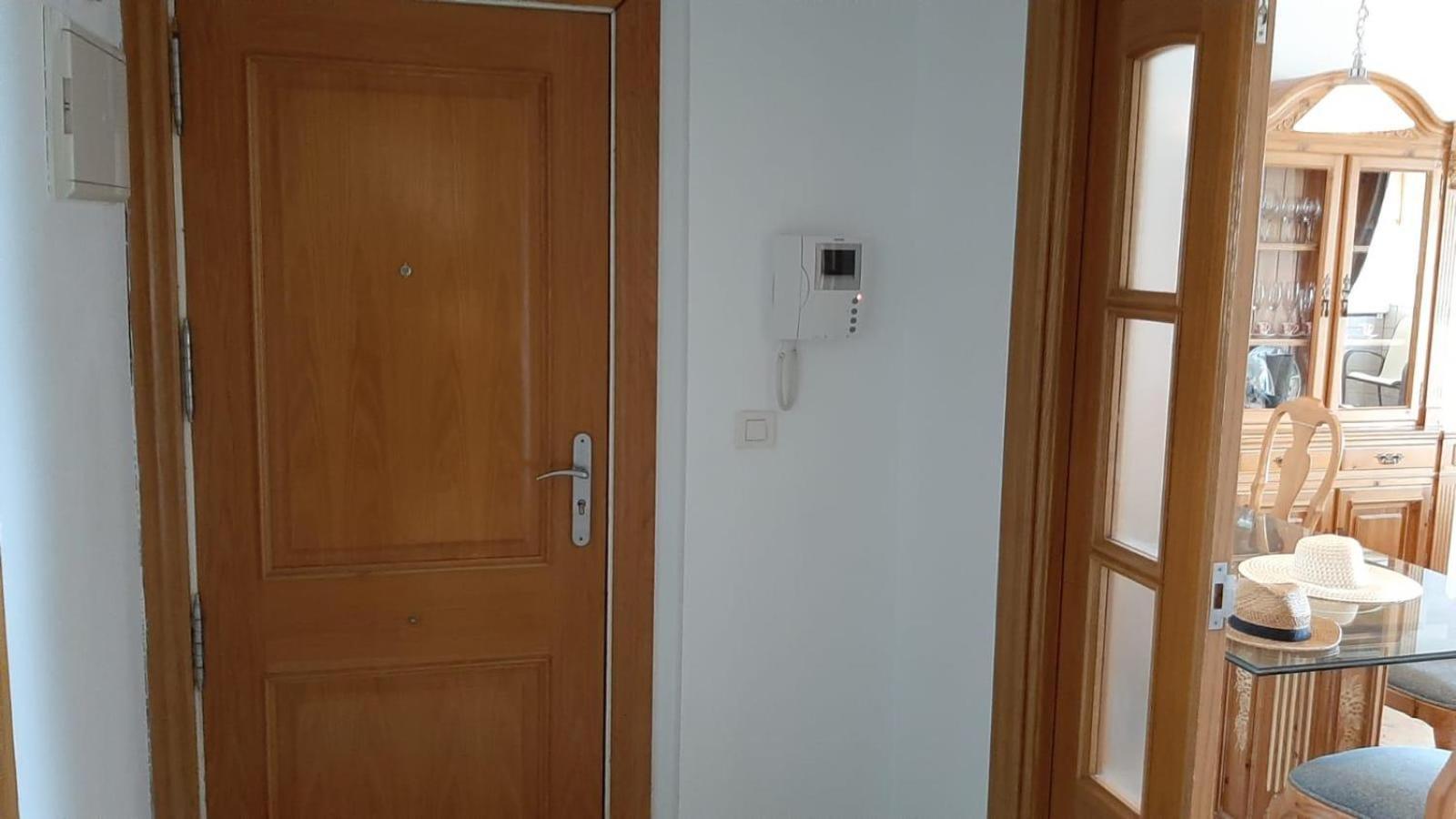 Apartamento Frente Al Mar En Torremolinos, Malaga Exterior photo